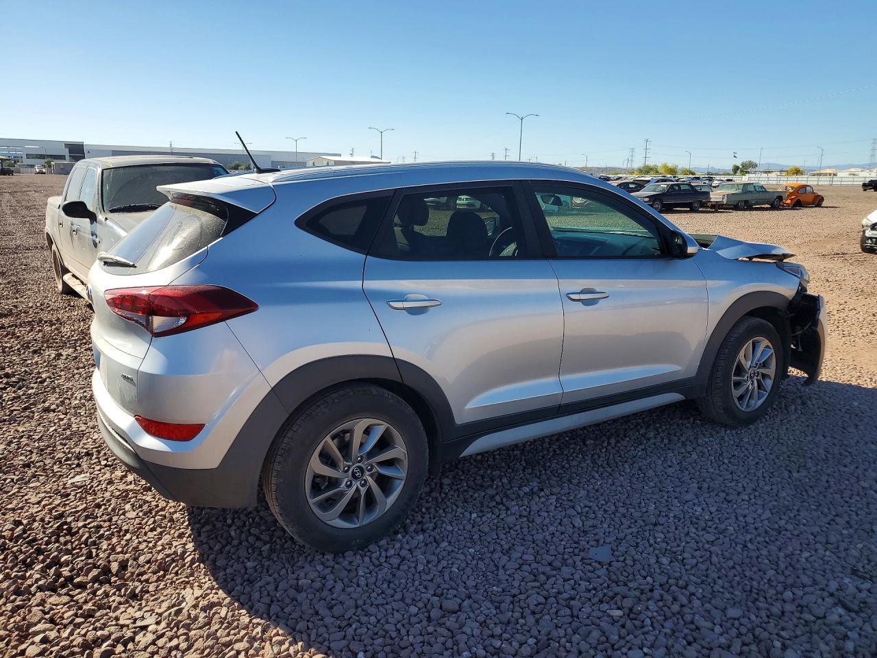2017 Hyundai Tucson Se - Фото 3