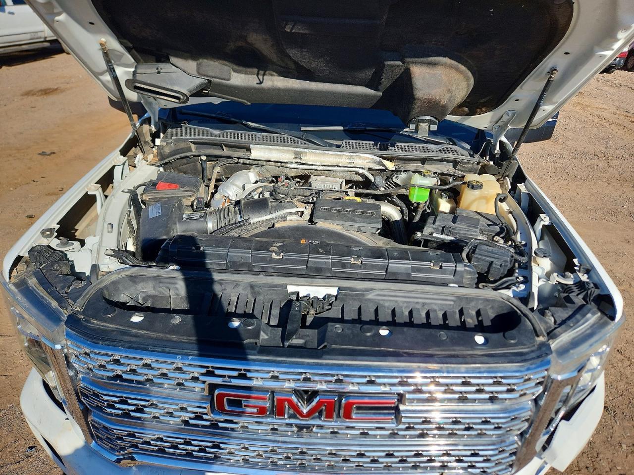 2020 GMC Sierra K3500 Denali - Image 7