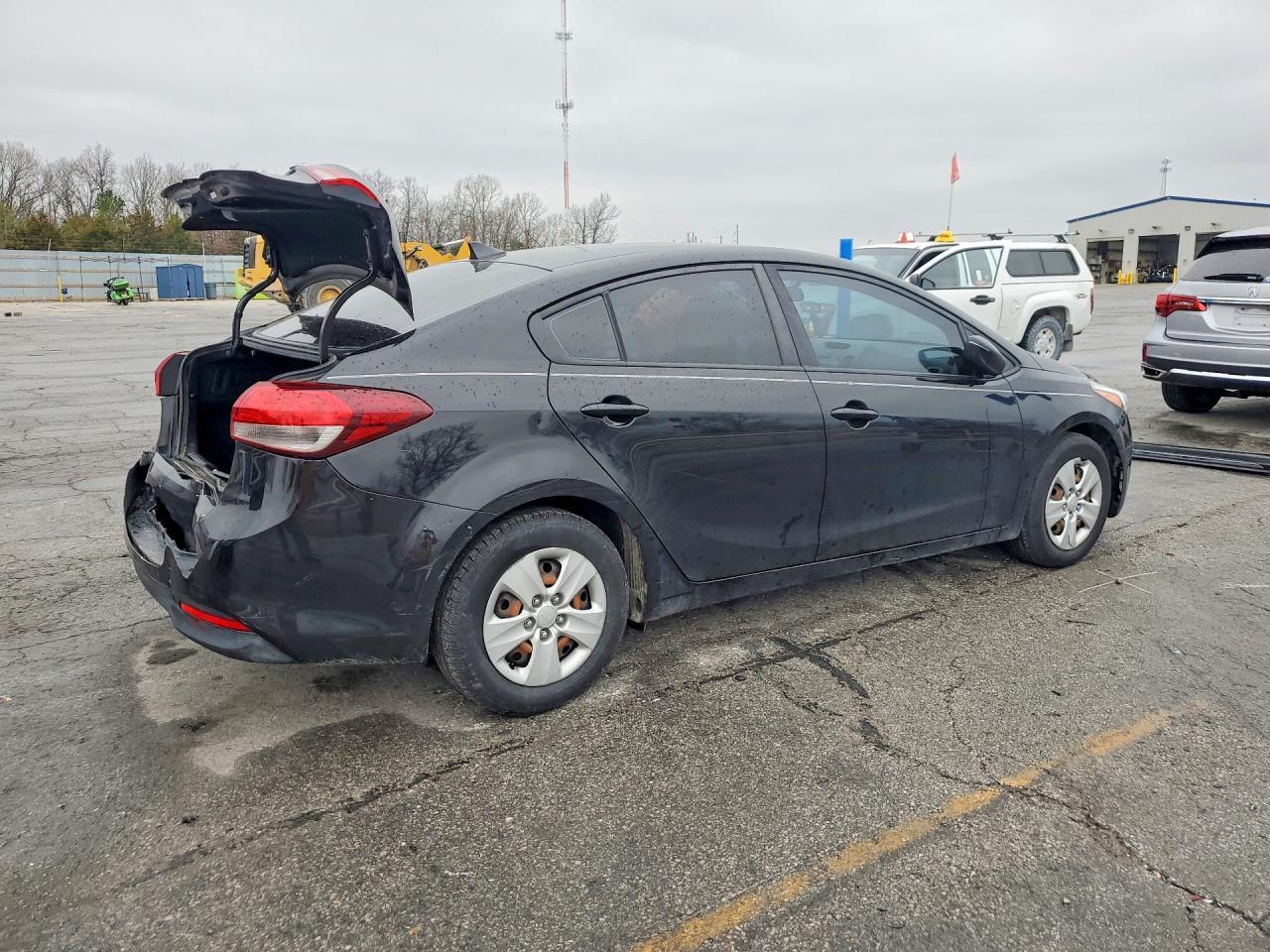 2017 Kia Forte Lx - Image 3