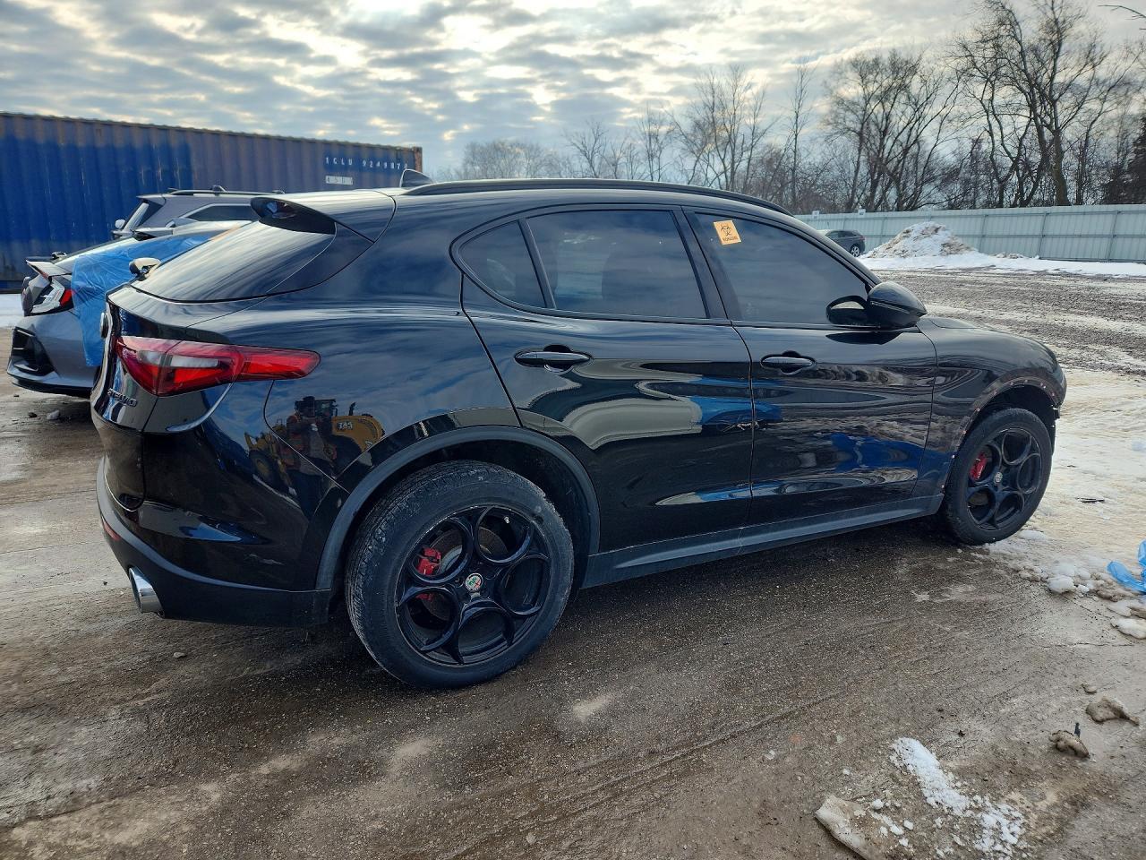 2018 Alfa Romeo Stelvio Sport - Фото 3