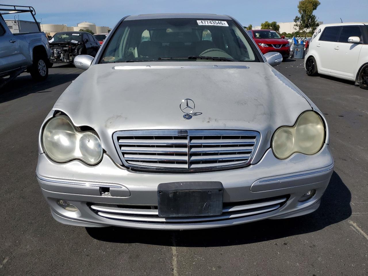 2005 Mercedes-Benz C 240 - Фото 5
