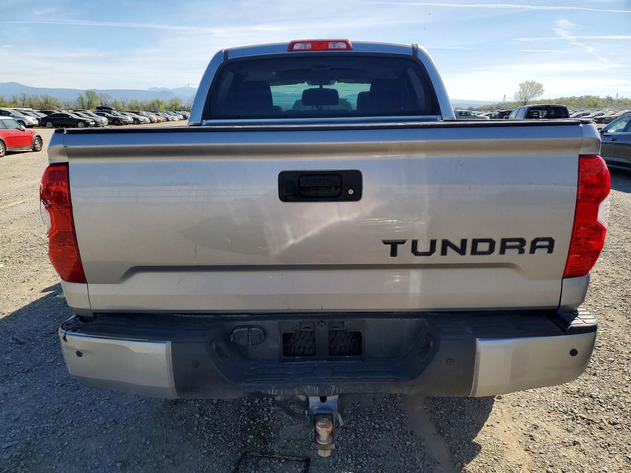 2016 Toyota Tundra Limited - Image 6