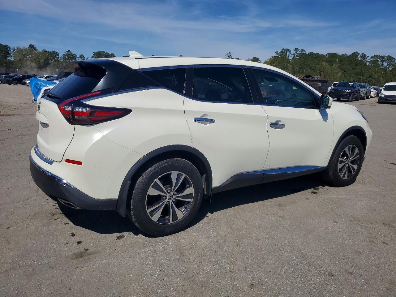2021 Nissan Murano S - Image 3