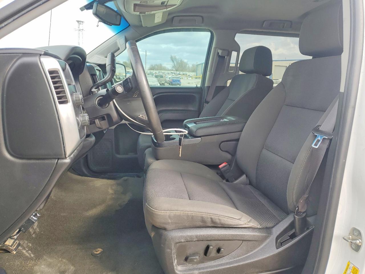 2017 Chevrolet Silverado K1500 Lt - Image 7