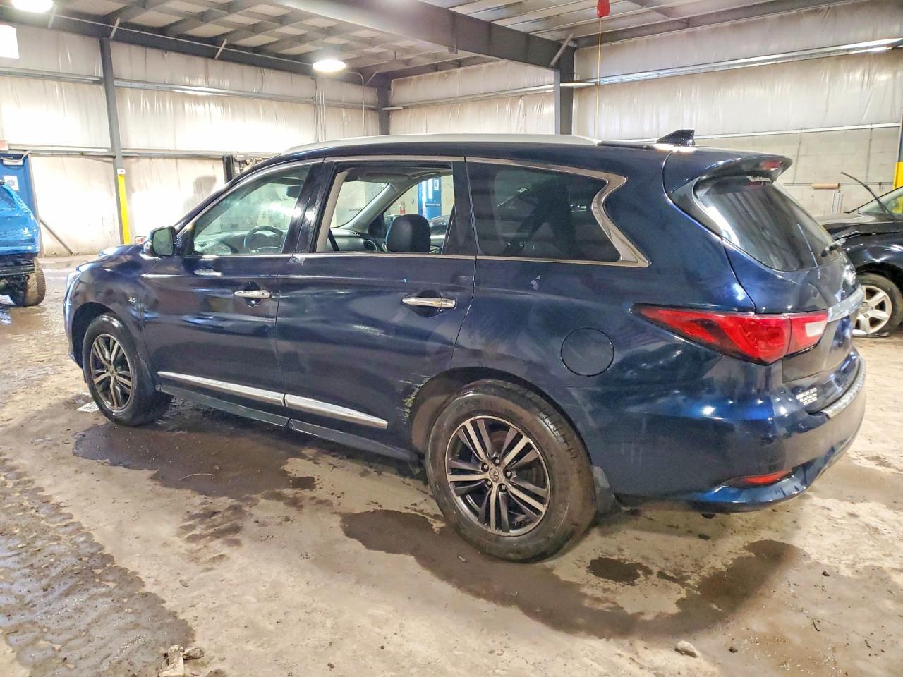 2017 Infiniti Qx60 Base - Image 2