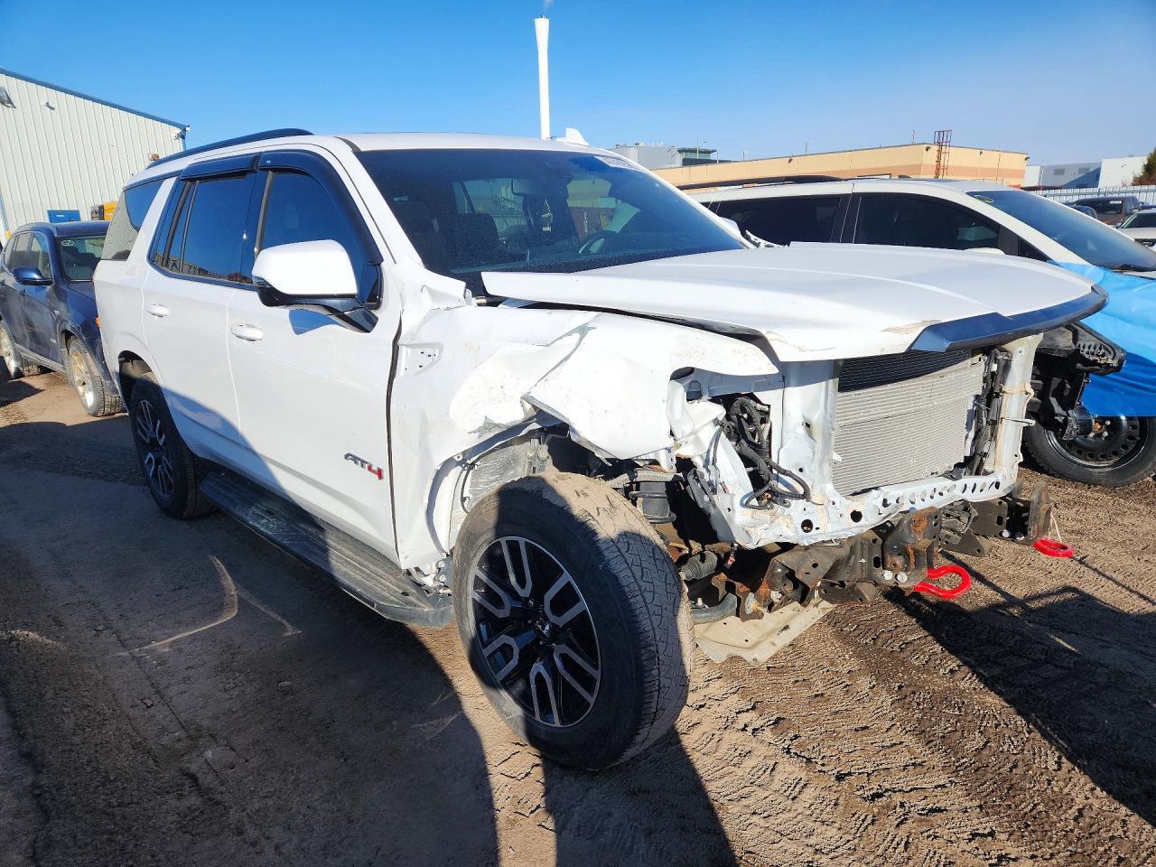 2021 GMC Yukon At4 - Фото 4