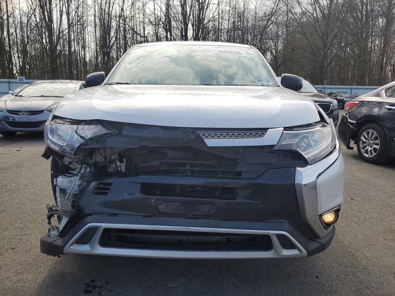 2019 Mitsubishi Outlander Es - Фото 5