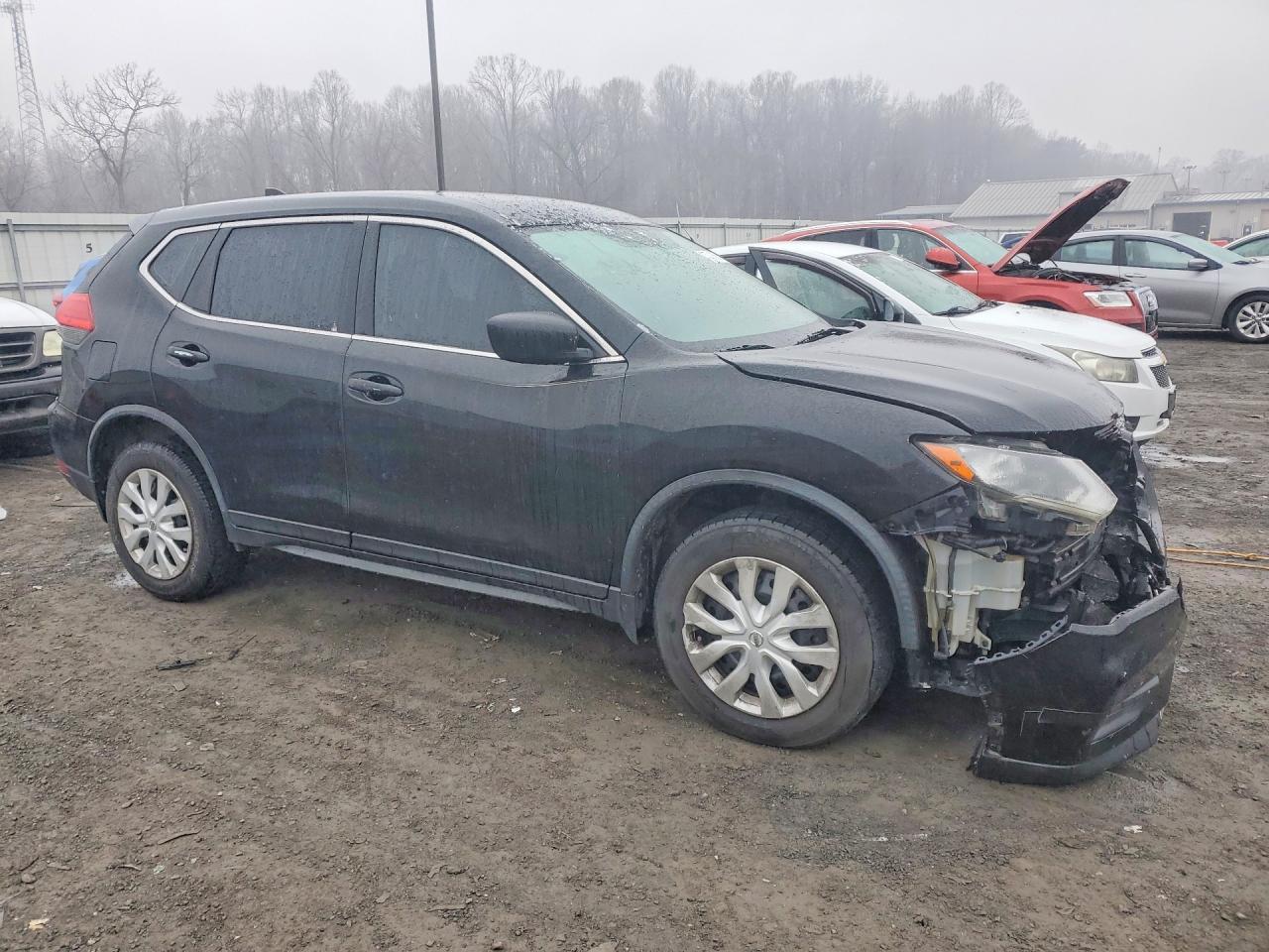 2017 Nissan Rogue S - Фото 4