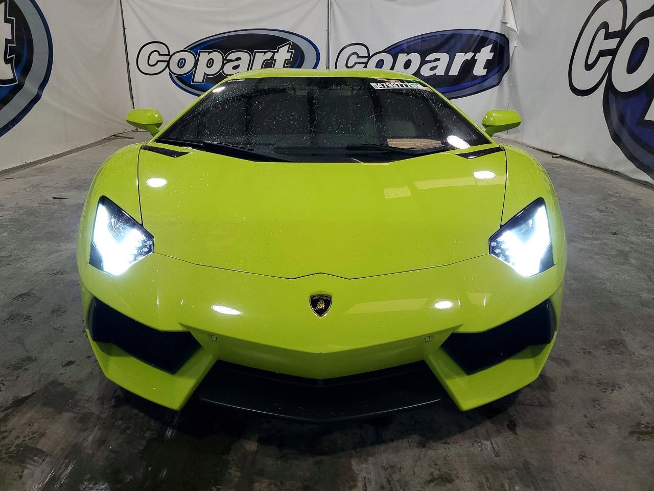 2014 Lamborghini Aventador - Фото 5