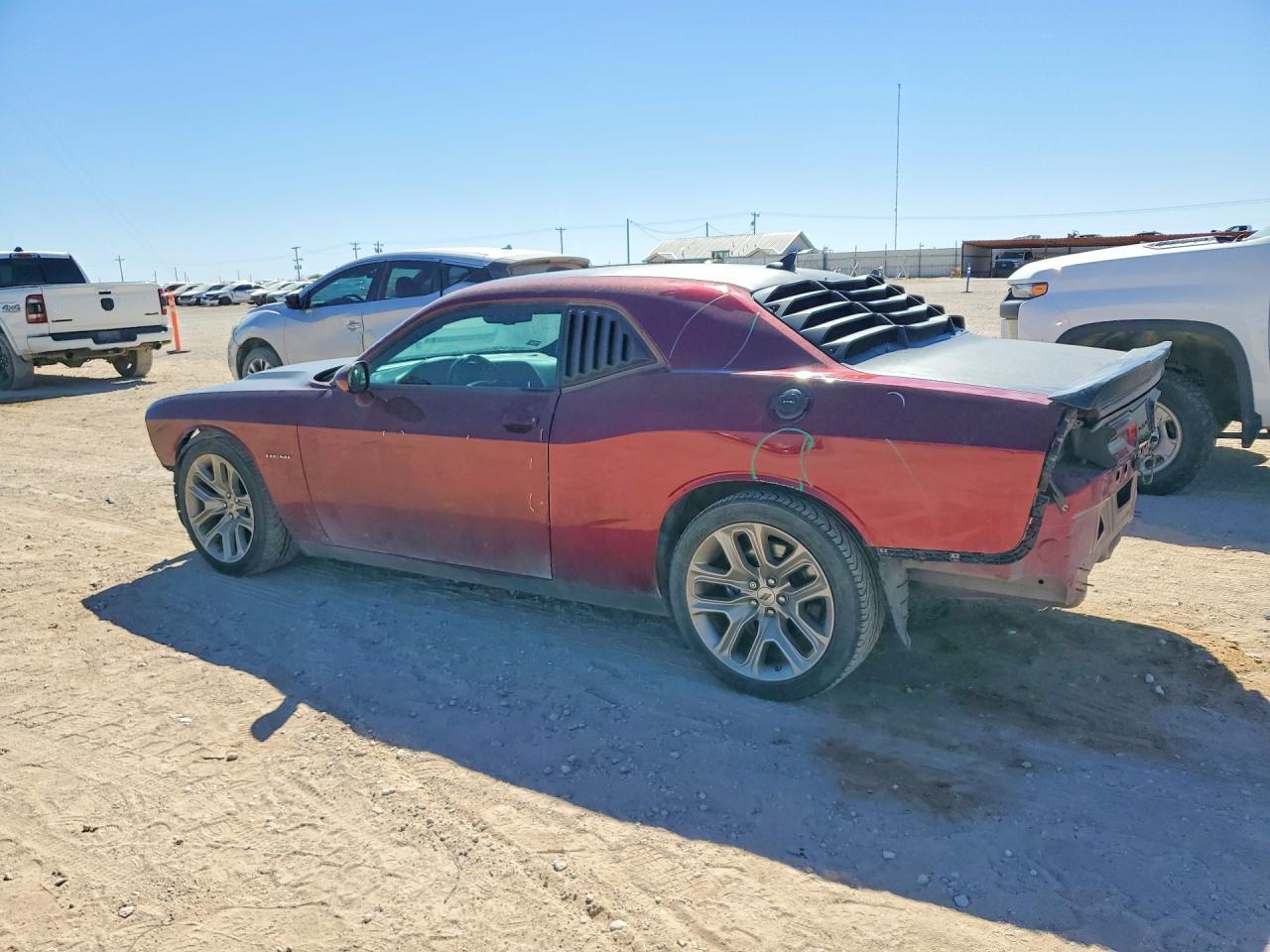 2020 Dodge Challenger R - Фото 2