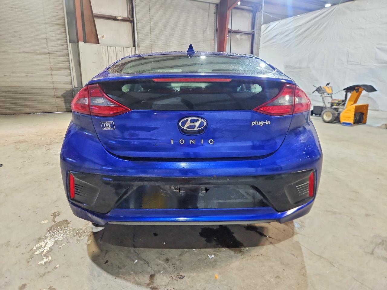 2019 Hyundai Ioniq Plug-In Hybrid Base - Фото 6