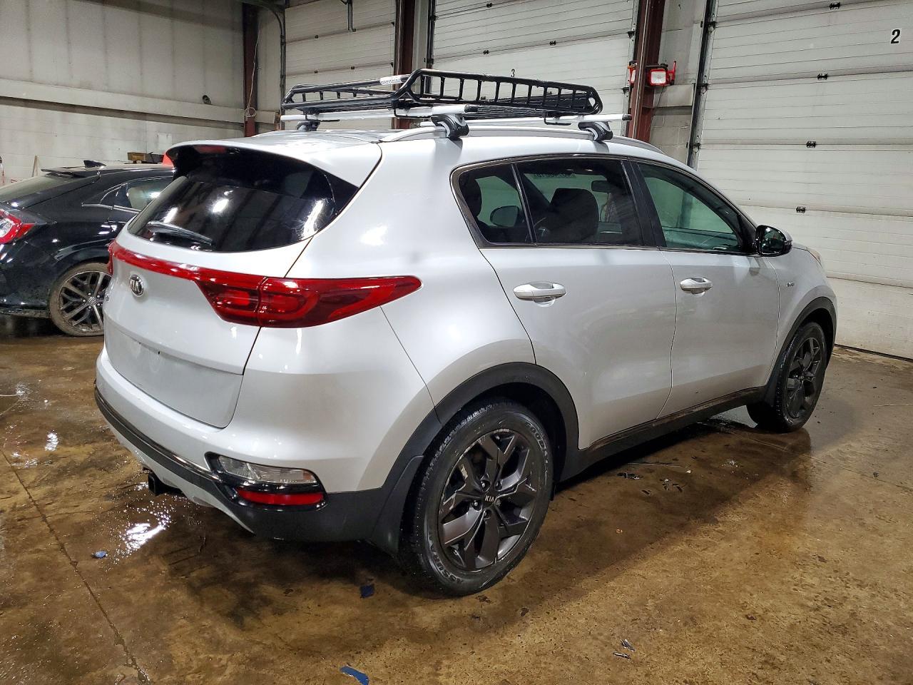 2021 Kia Sportage S - Фото 3