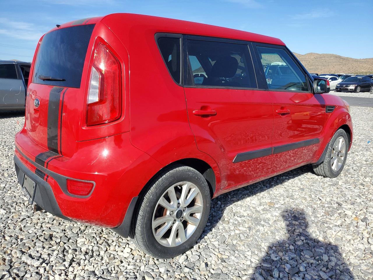 2013 Kia Soul + - Image 3