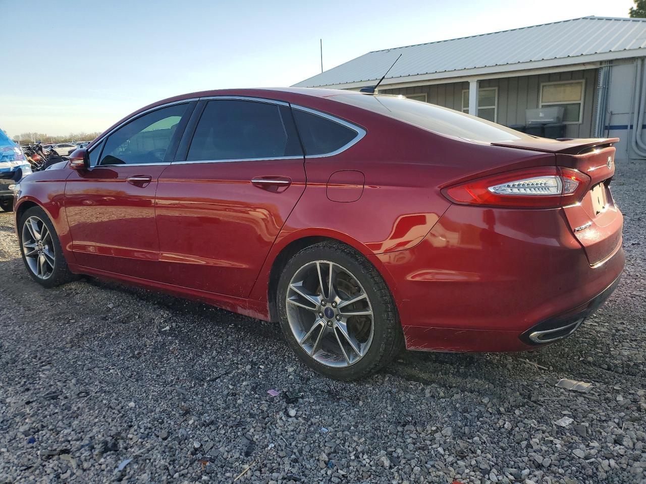 2016 Ford Fusion Titanium - Image 2