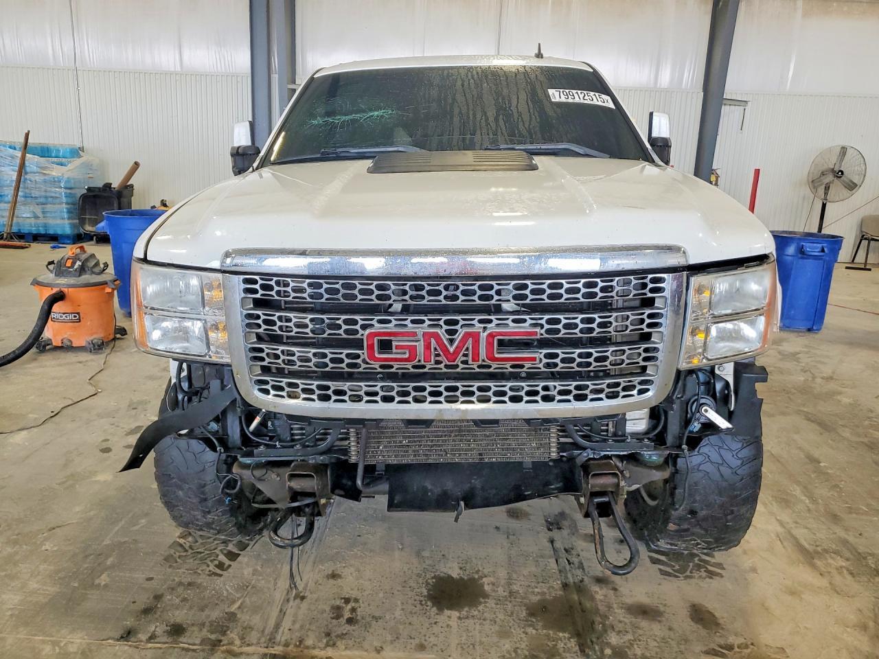 2011 GMC Sierra K2500 Denali - Image 5