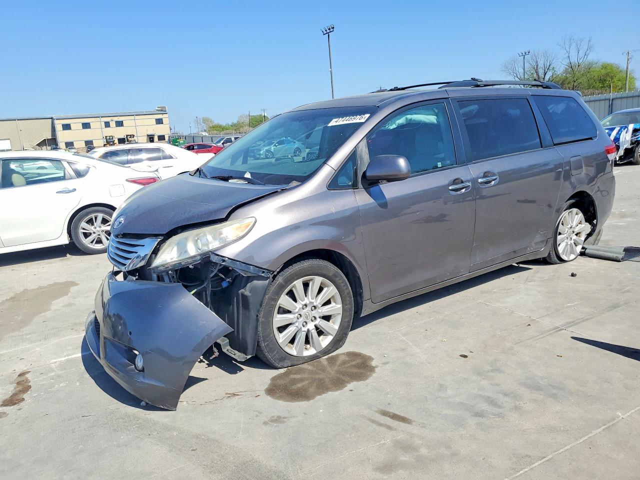 2011 Toyota Sienna Limited 7-Passenger
