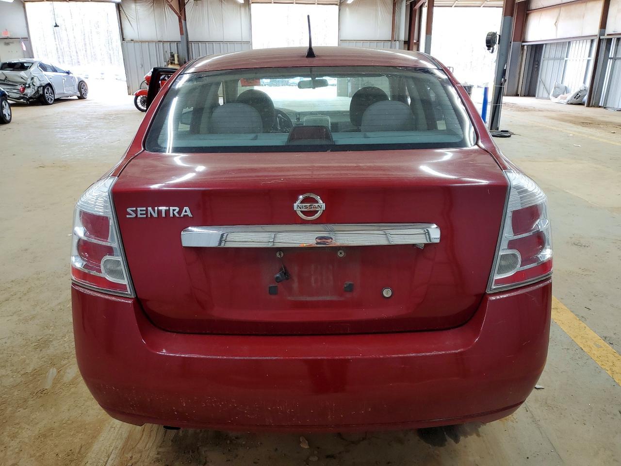 2010 Nissan Sentra 2.0 - Фото 6