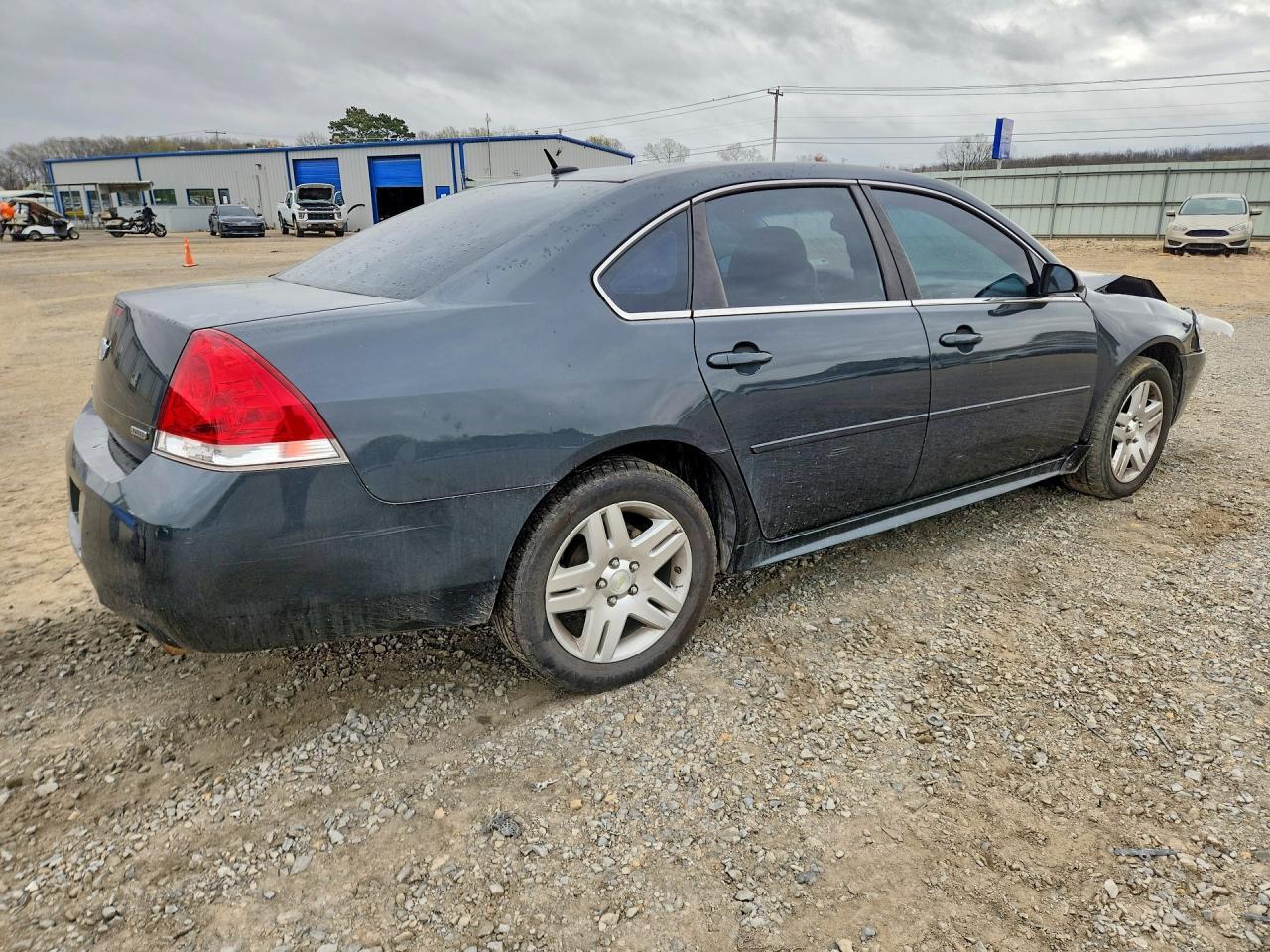 2014 Chevrolet Impala Limited Lt - Image 3