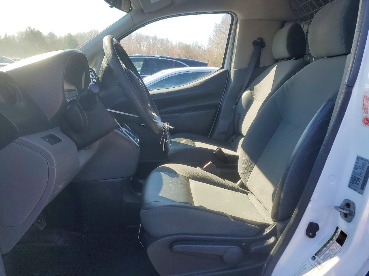 2015 Nissan Nv200 S - Фото 7