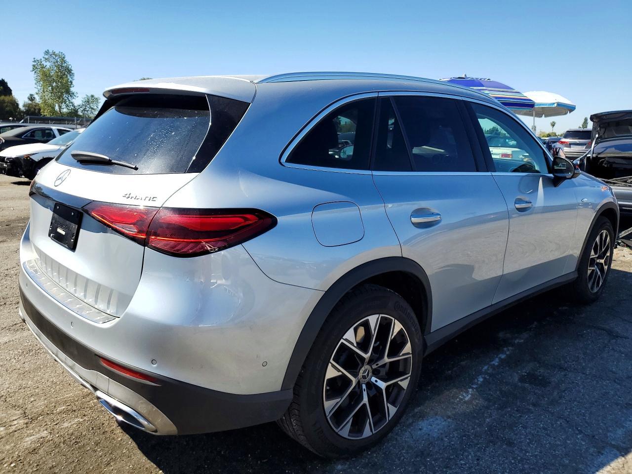 2025 Mercedes-Benz Glc 350E - Фото 3