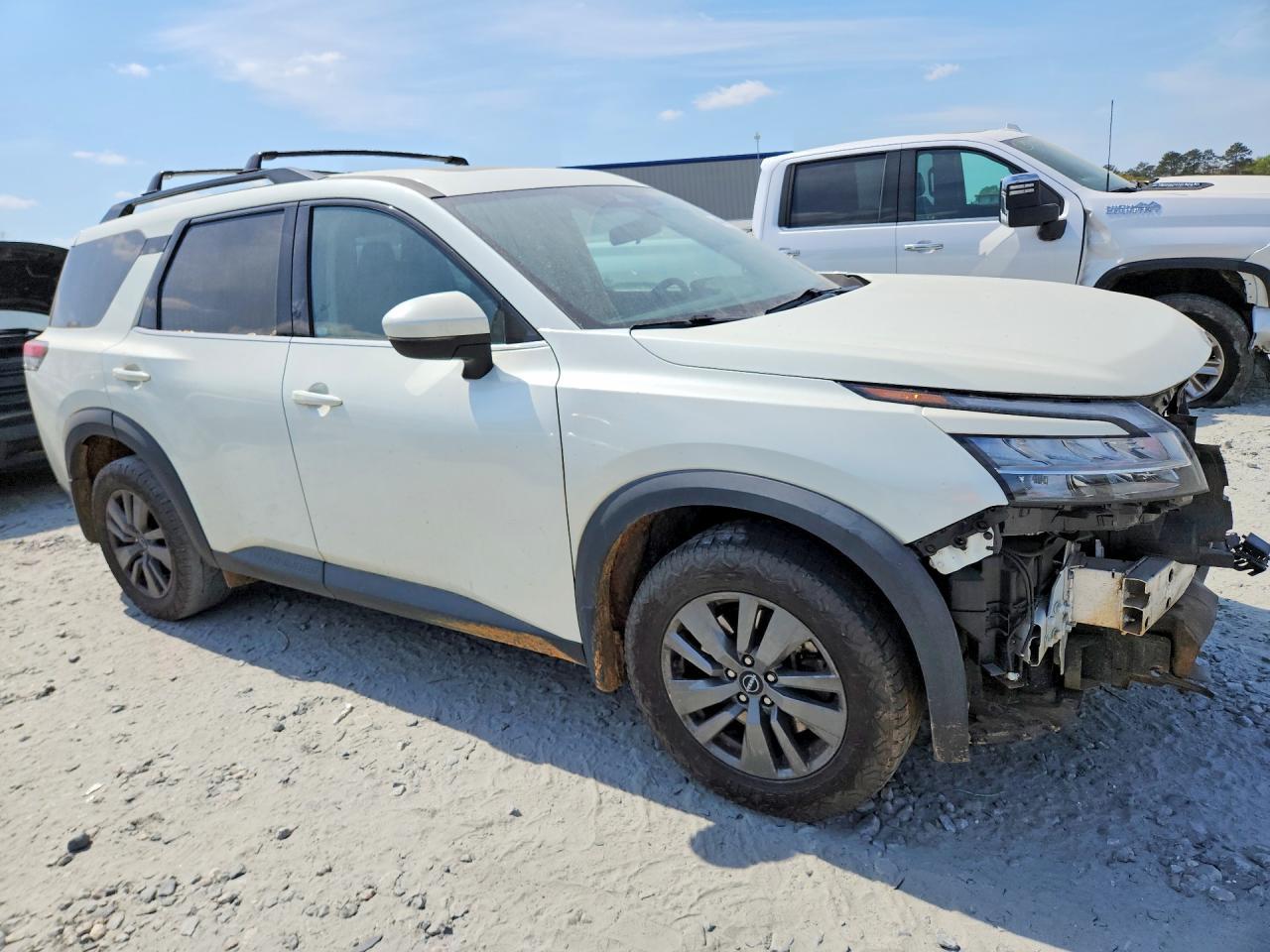 2022 Nissan Pathfinder Sv - Image 4