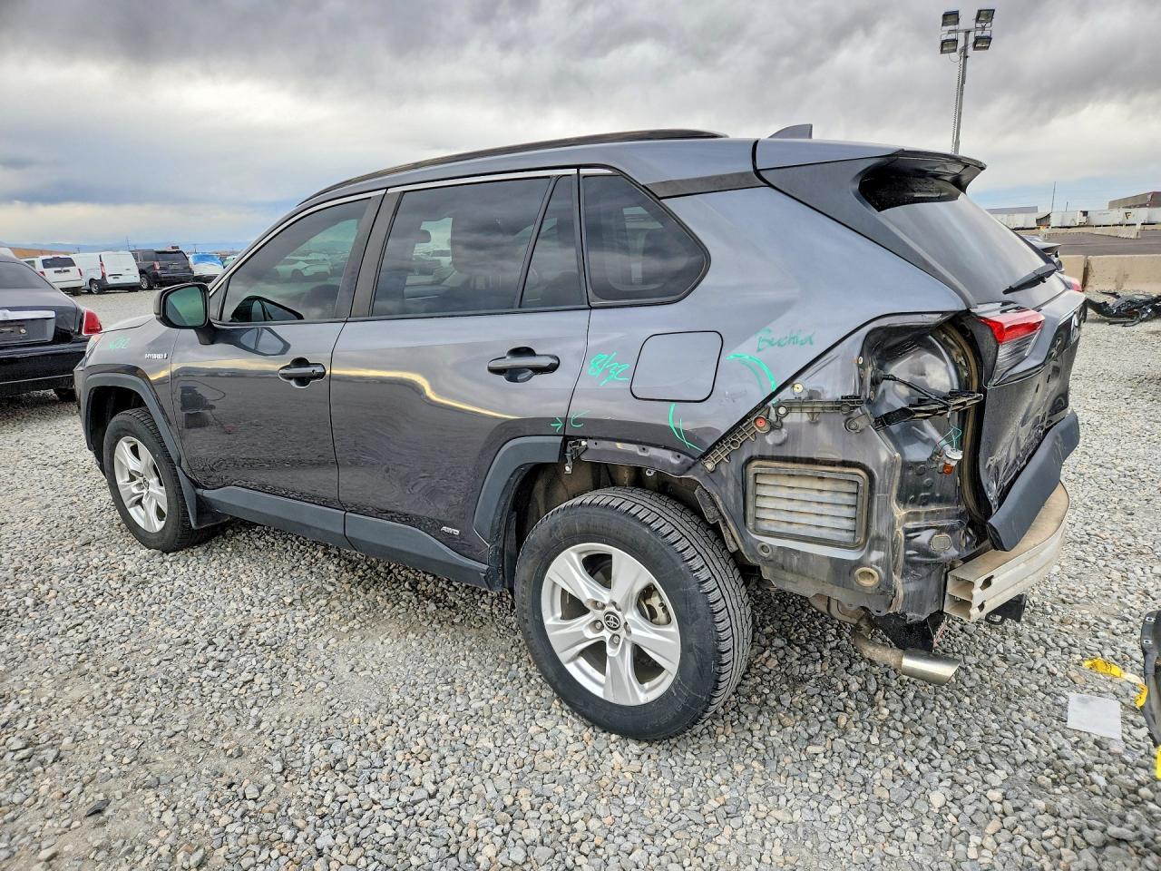 2021 Toyota Rav4 Hybrid Le - Image 2