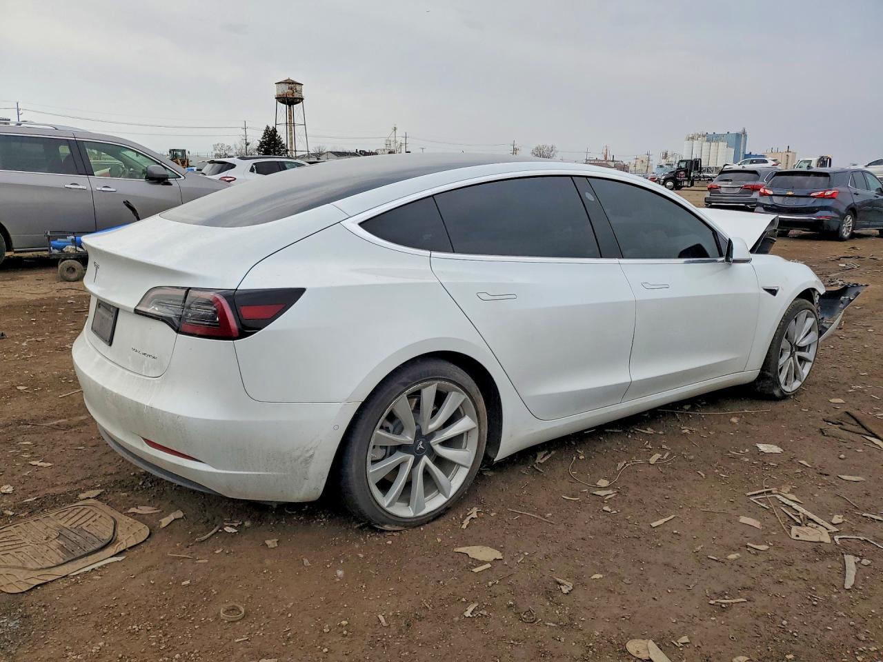 2020 Tesla Model 3 - Image 3