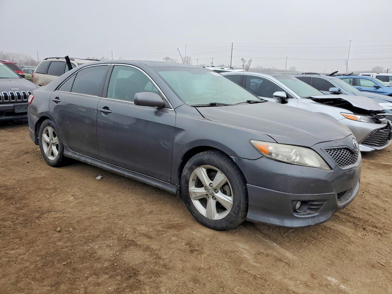 2010 Toyota Camry Se - Фото 4