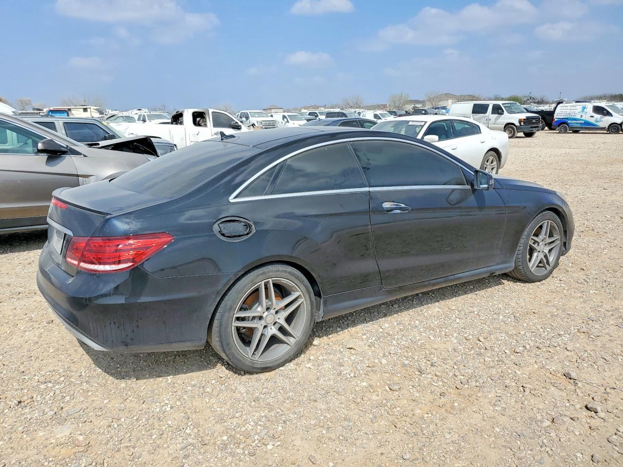 2015 Mercedes-Benz E 550 2Door Coupe - Фото 3