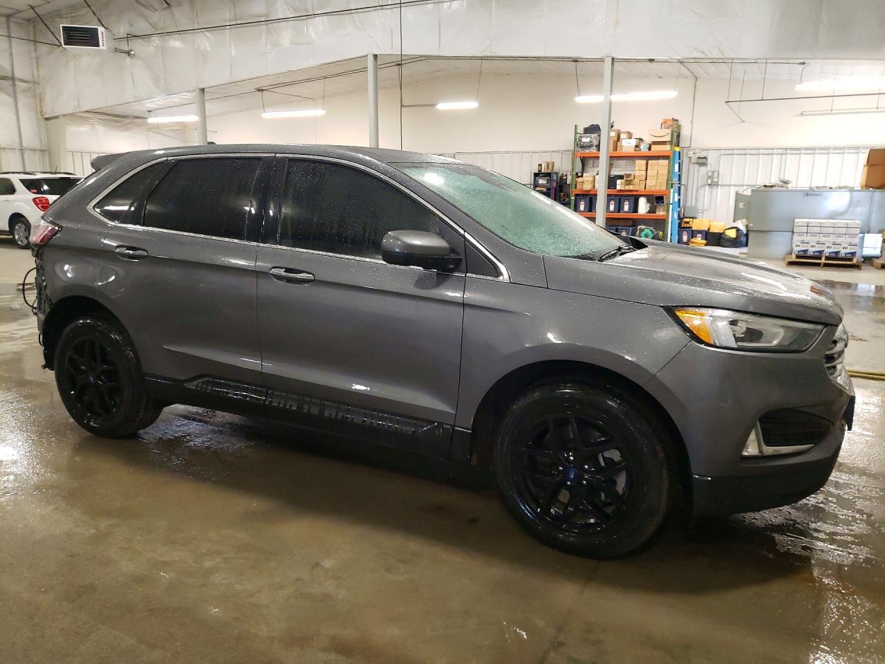 2022 Ford Edge Sel - Фото 4