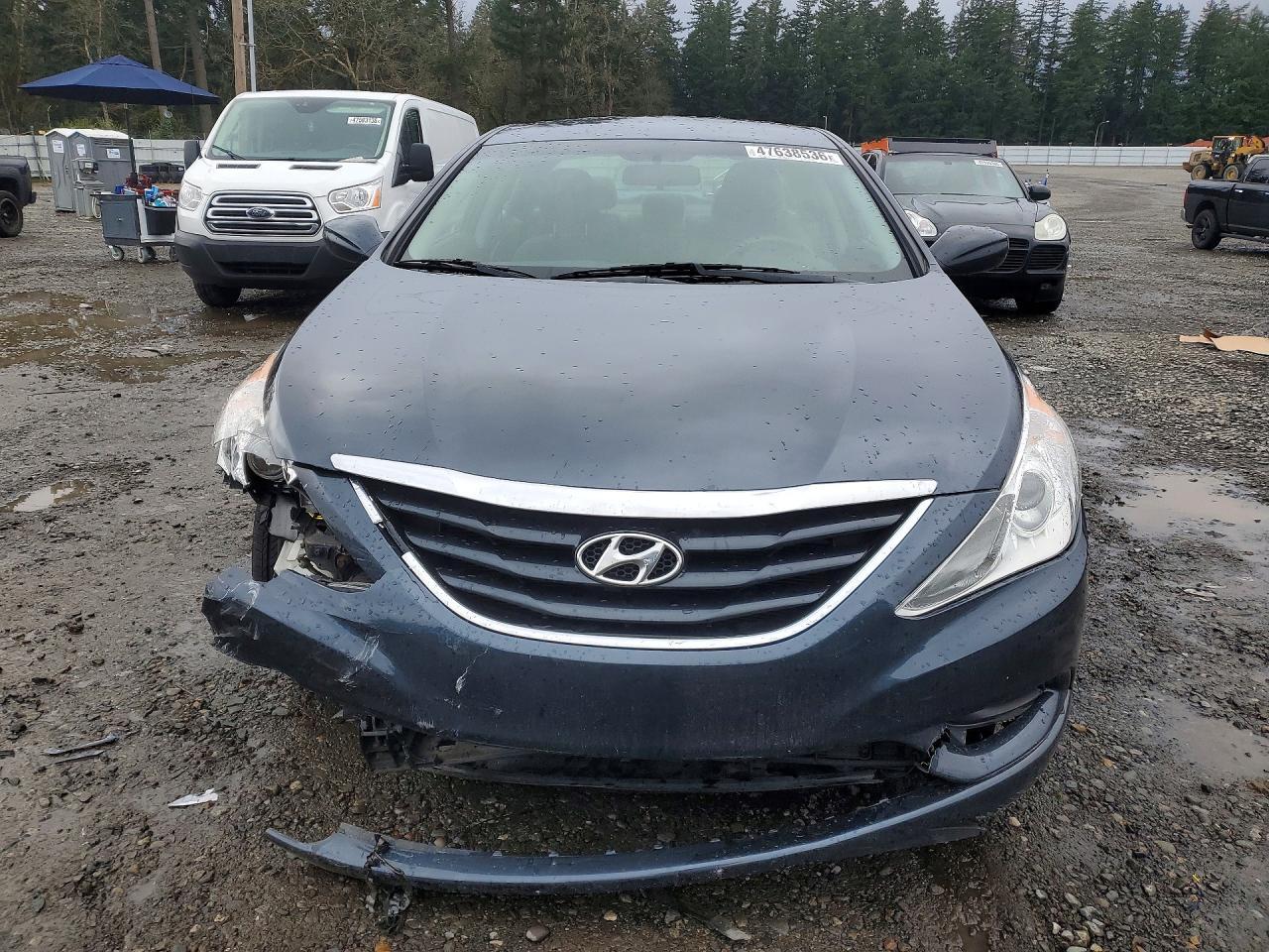 2011 Hyundai Sonata Gls - Image 5