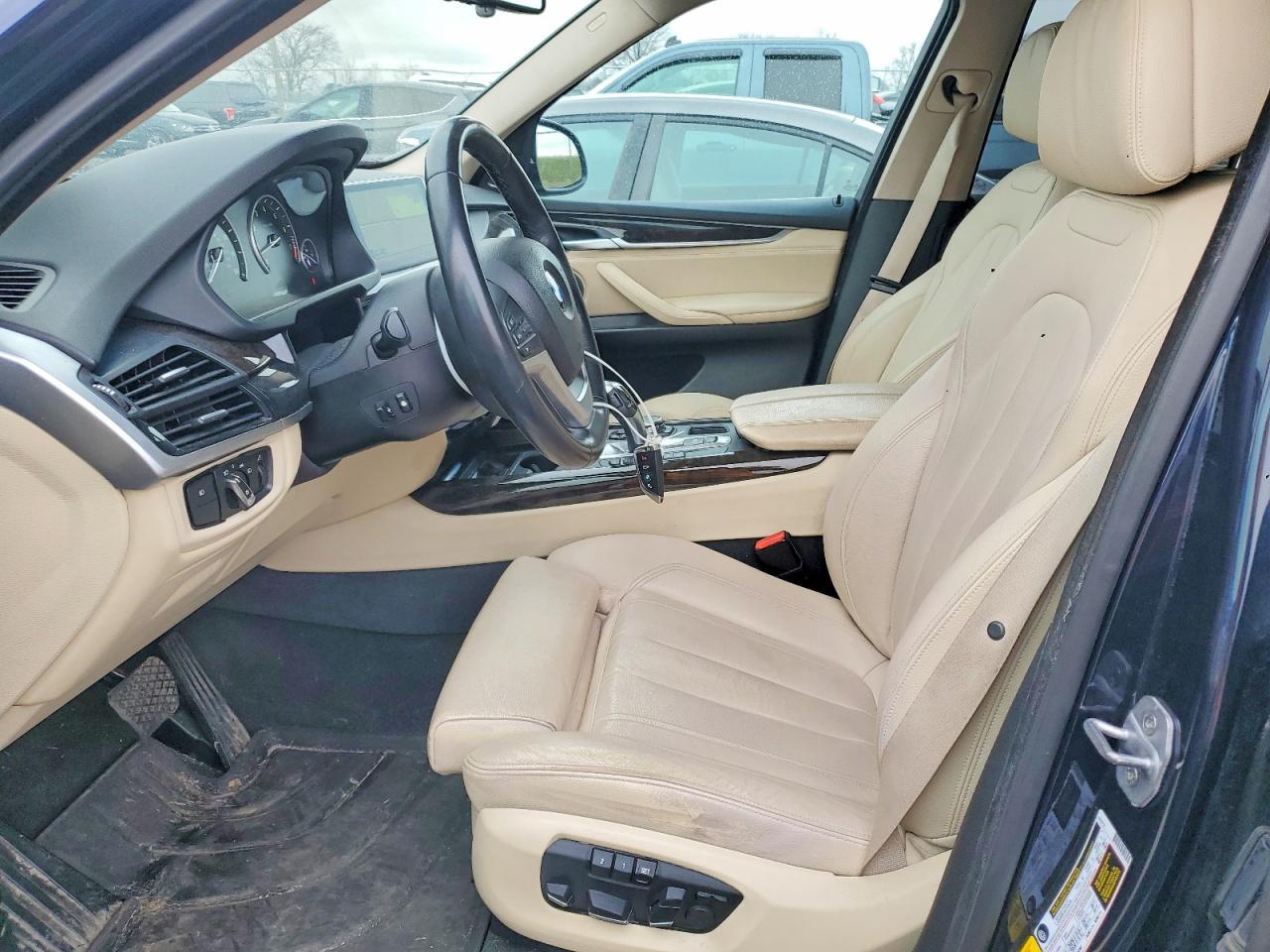 2016 BMW X5 xDrive35I - Фото 7