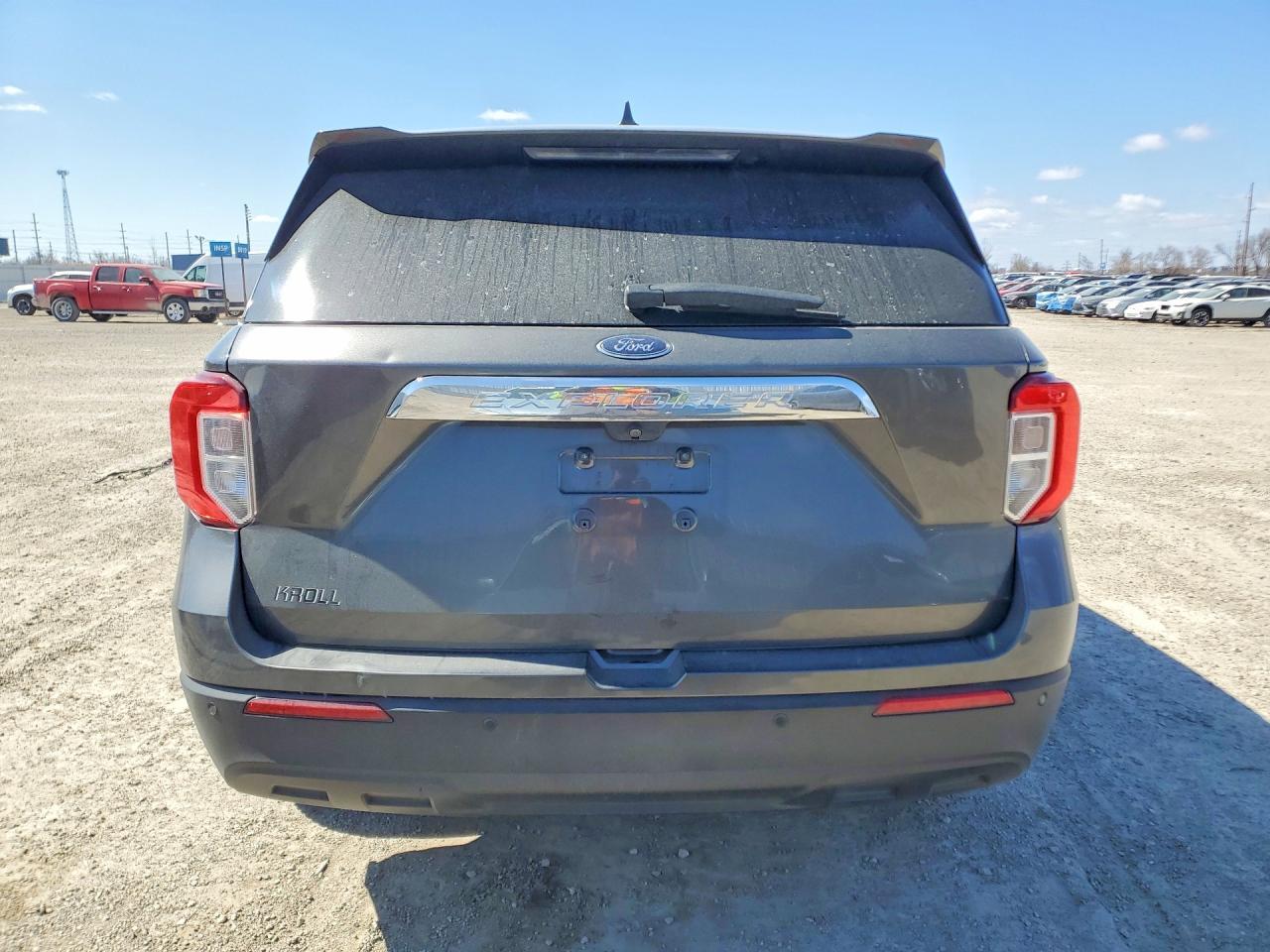 2020 Ford Explorer - Image 6