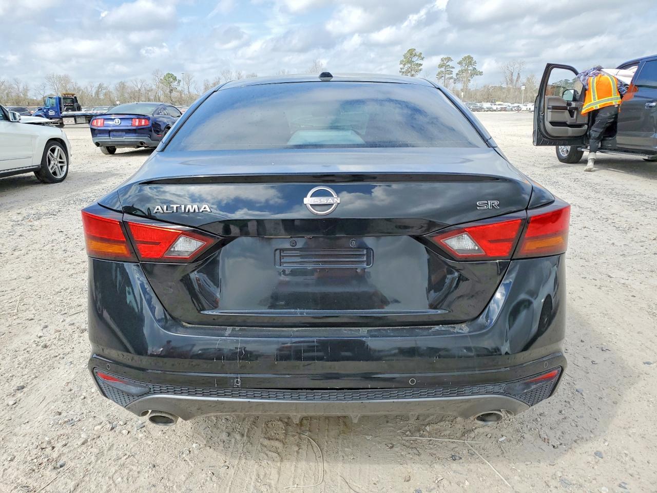 2022 Nissan Altima 2.5 Sr - Фото 6