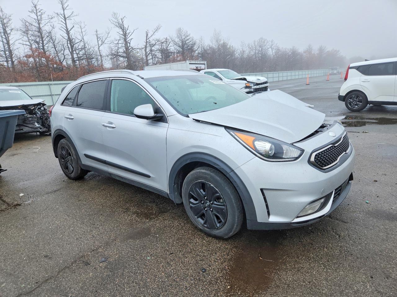 2019 Kia Niro Lx - Фото 4