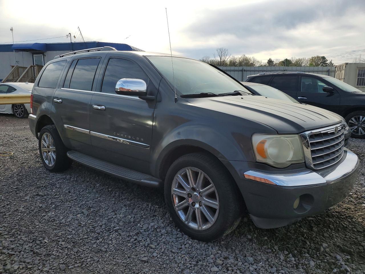 2007 Chrysler Aspen Limited - Фото 4