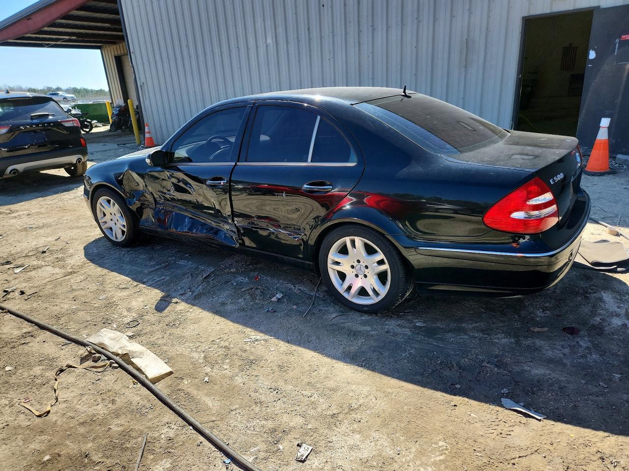 2003 Mercedes-Benz E 500 - Фото 2