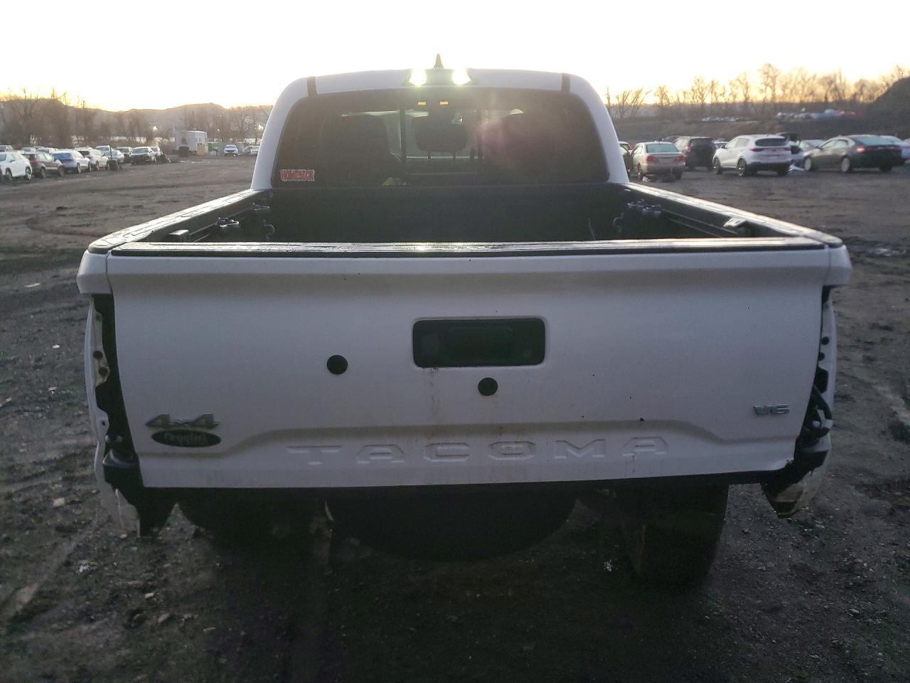 2021 Toyota Tacoma Sr5 V6 - Фото 6