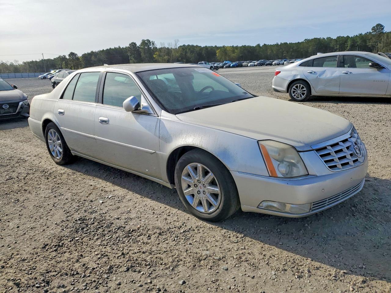 2010 Cadillac Dts Premium Collection - Image 4