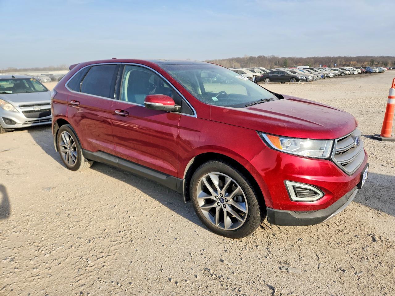 2016 Ford Edge Titanium - Image 4