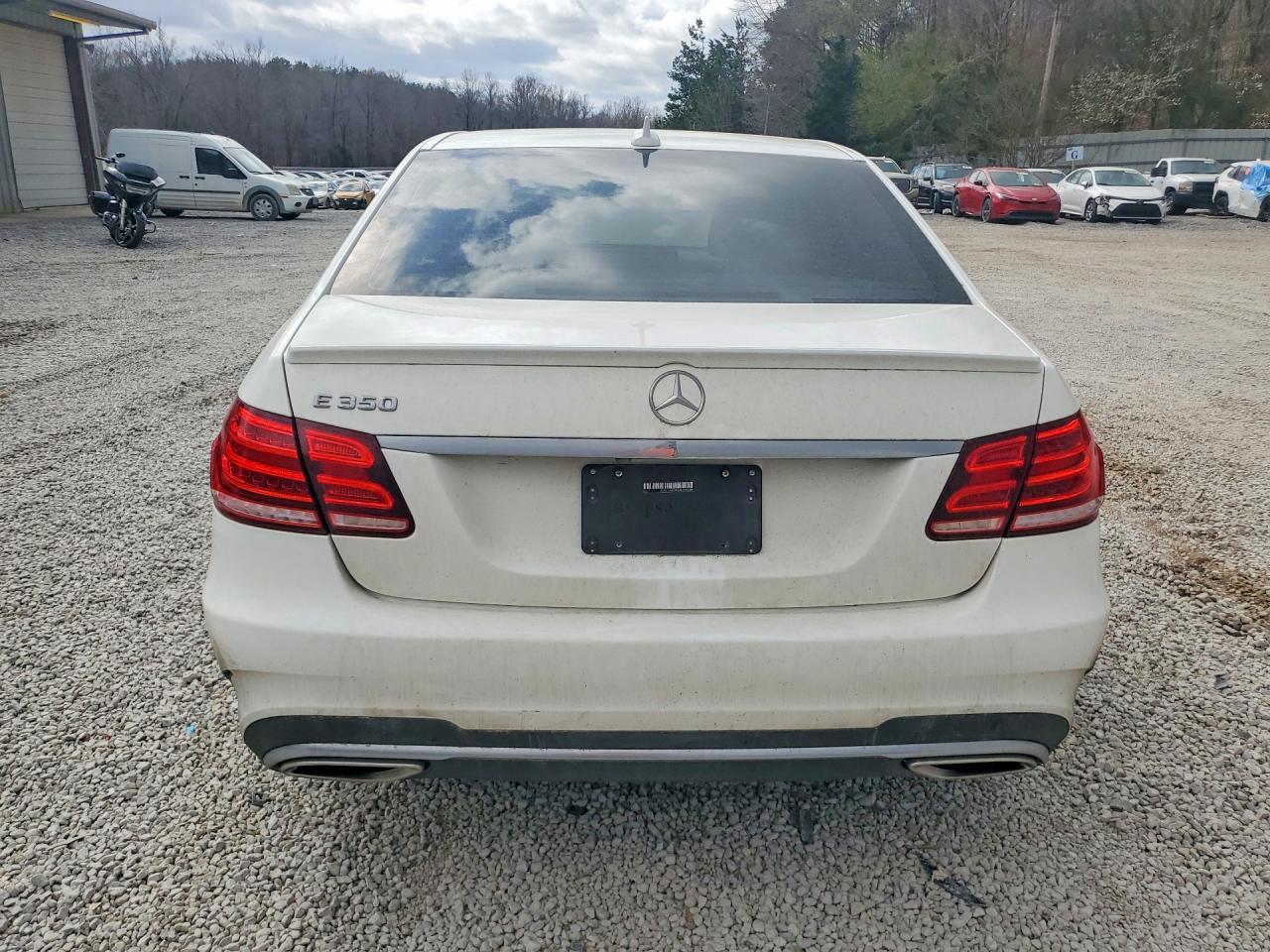 2016 Mercedes-Benz E 350 - Image 6