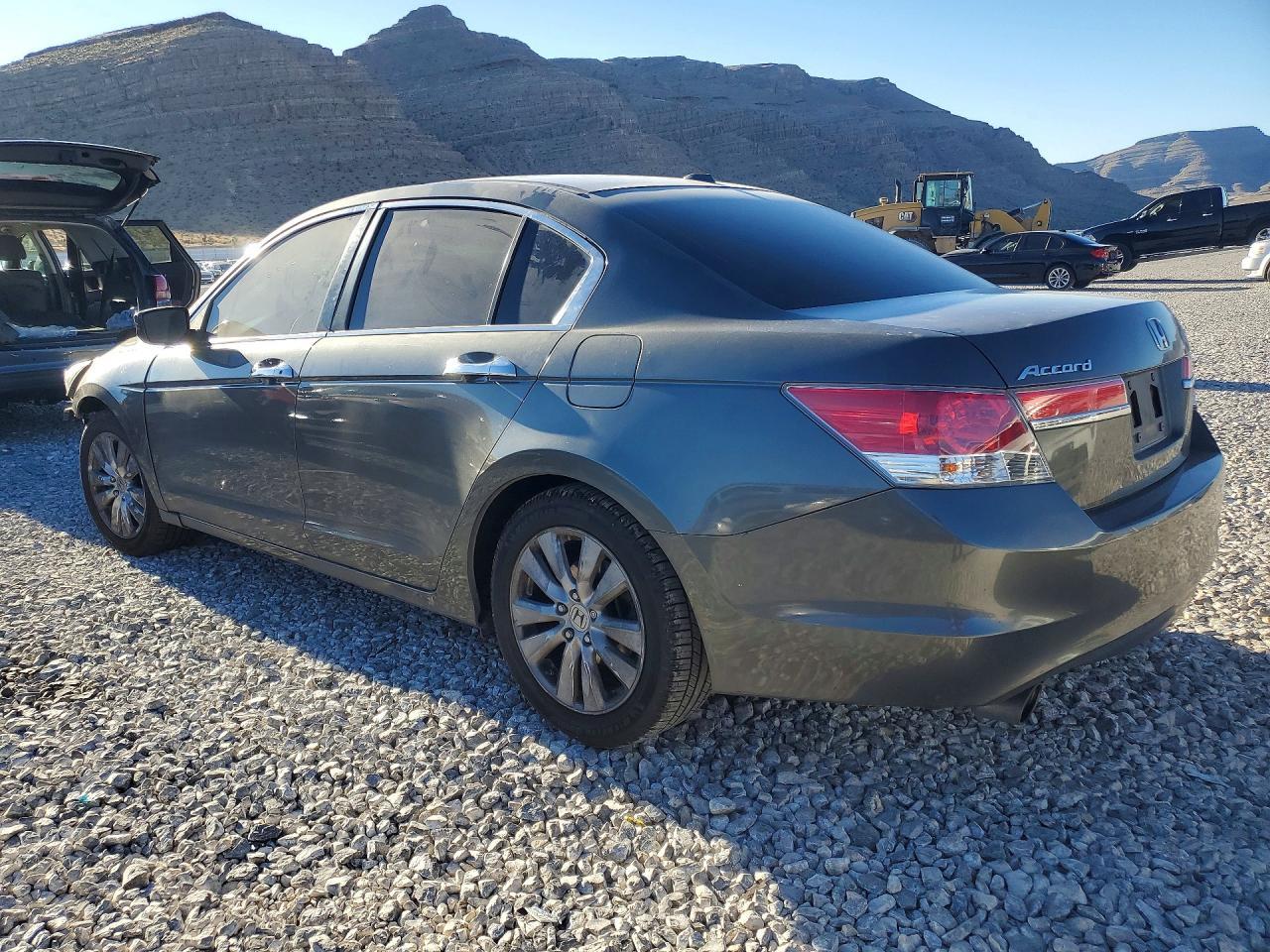 2011 Honda Accord Exl - Image 2