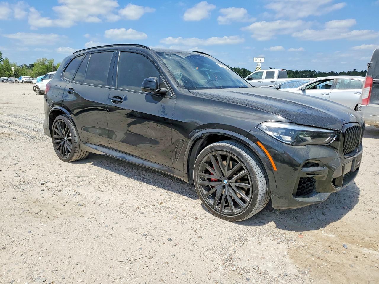 2022 BMW X5 Sdrive 40I - Image 4