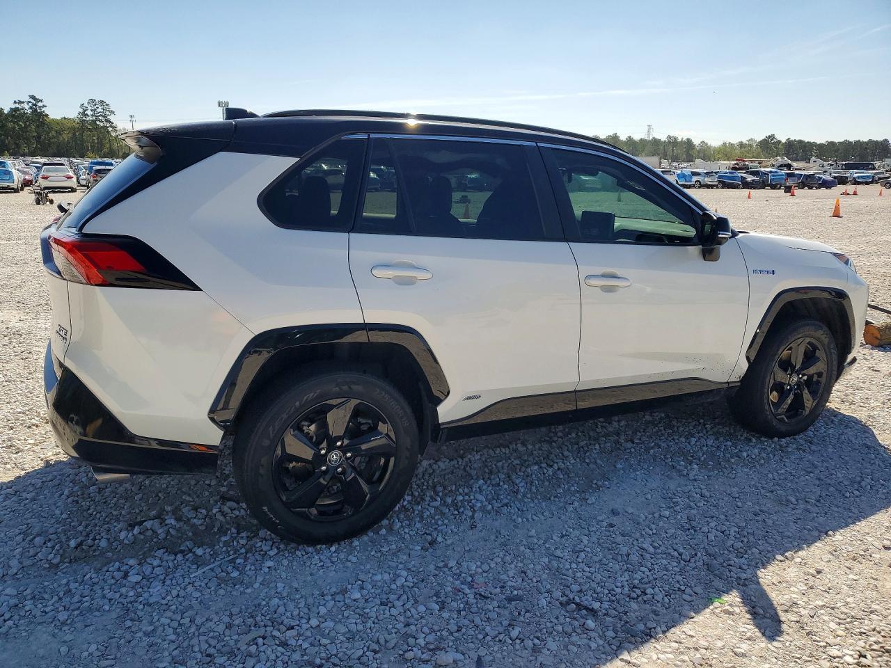 2021 Toyota Rav4 Hybrid Xse - Фото 3