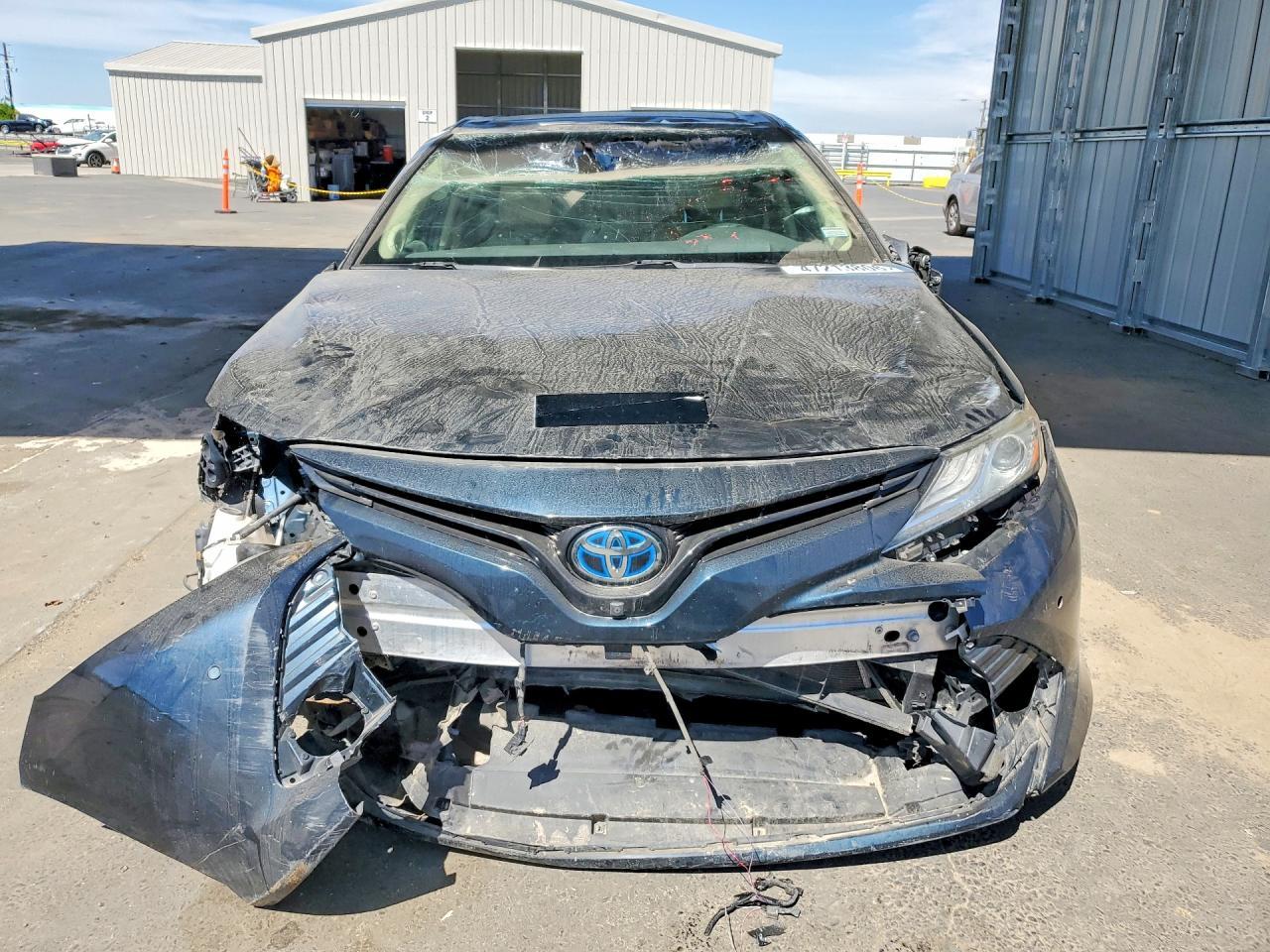 2018 Toyota Camry Hybrid Xle - Фото 5