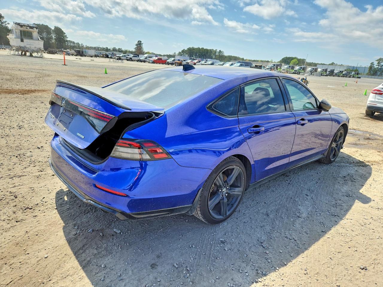 2023 Honda Accord Hybrid Sport-L - Фото 3