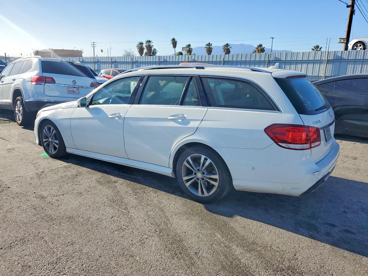 2014 Mercedes-Benz E 350 4Matic Wagon - Фото 2