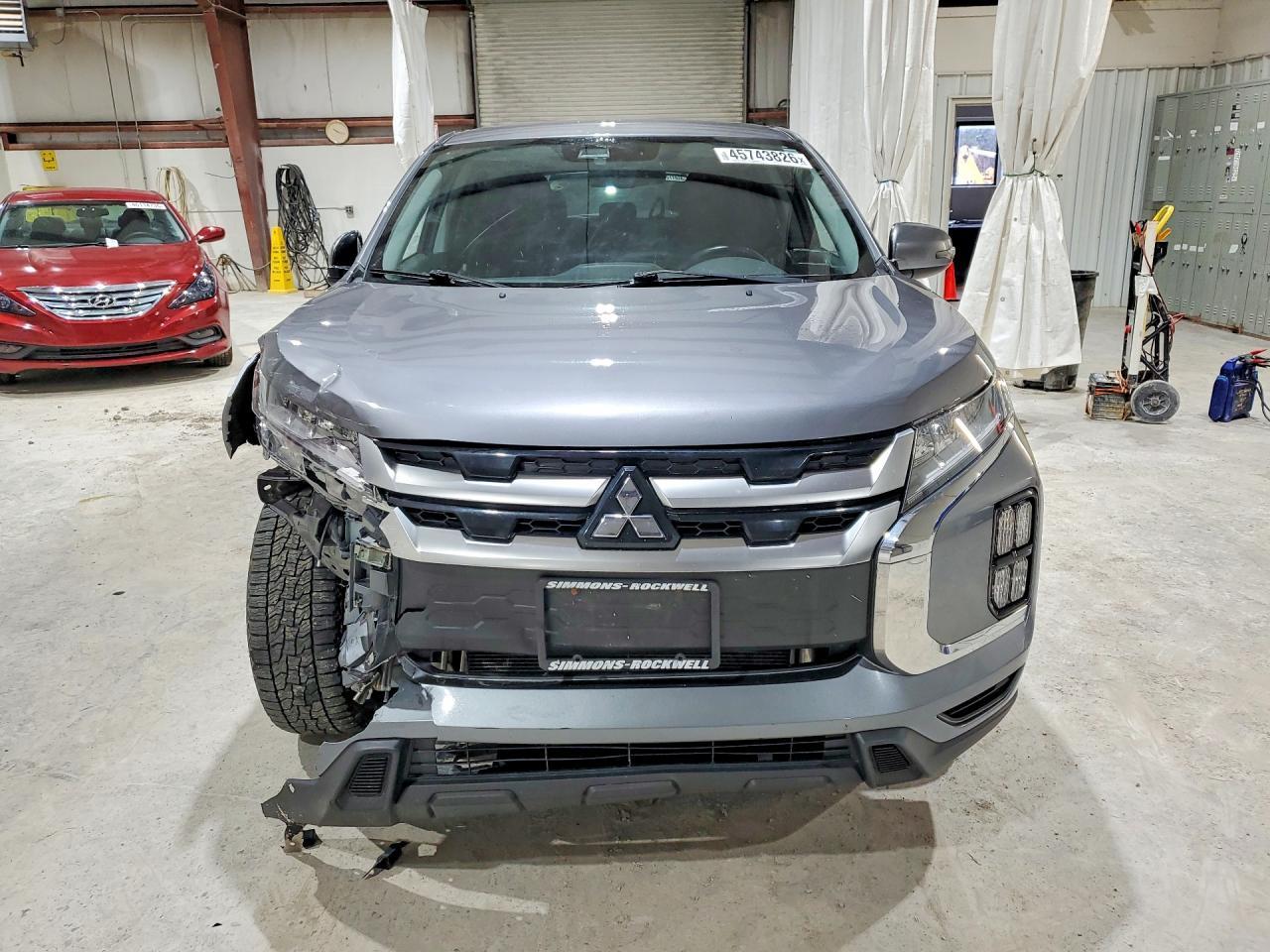 2021 Mitsubishi Outlander Sport Es - Фото 5