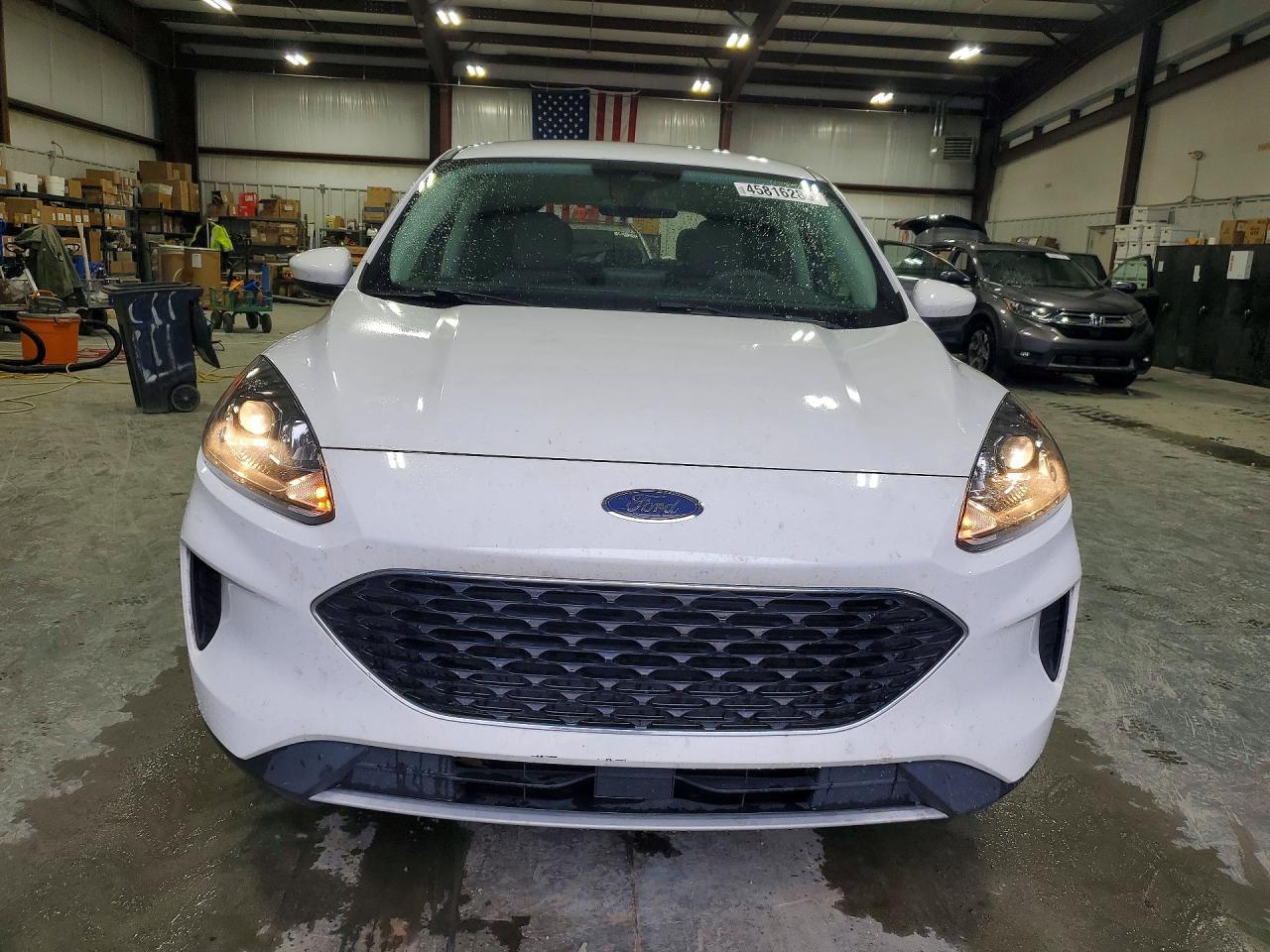 2021 Ford Escape - Фото 5