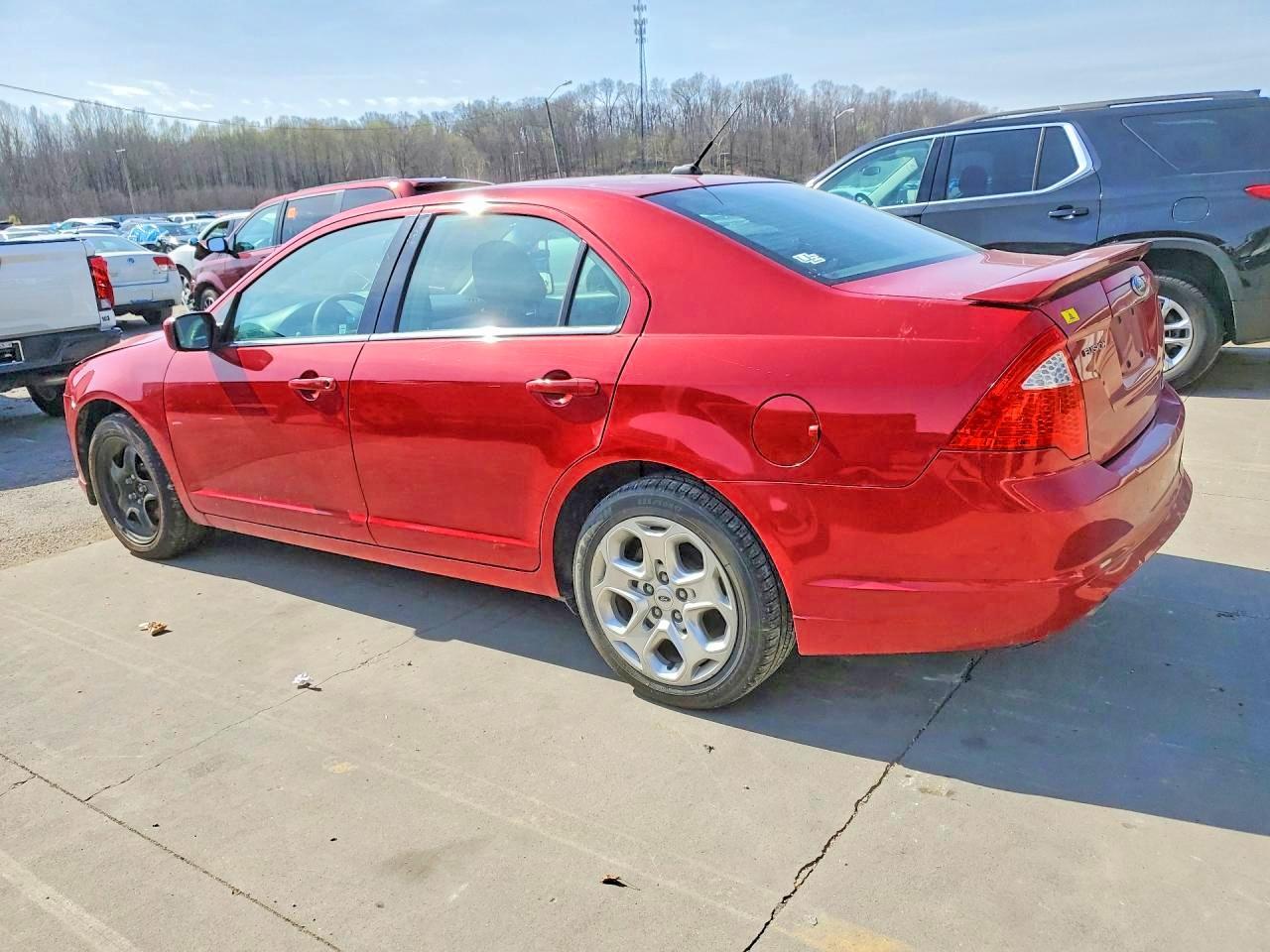 2010 Ford Fusion Se - Фото 2